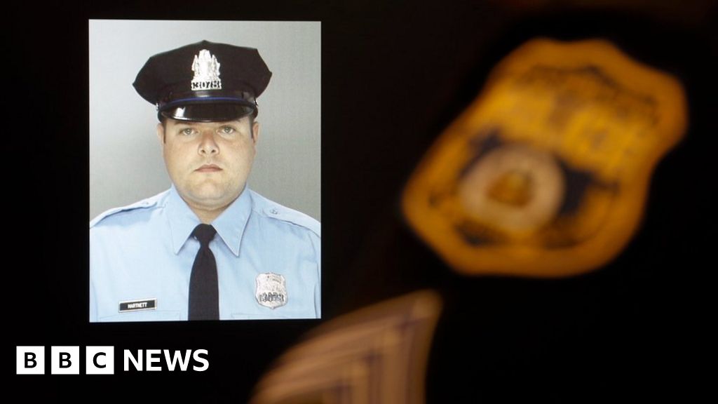 Philadelphia Police Officer Ambushed In The Name Of Islam Bbc News