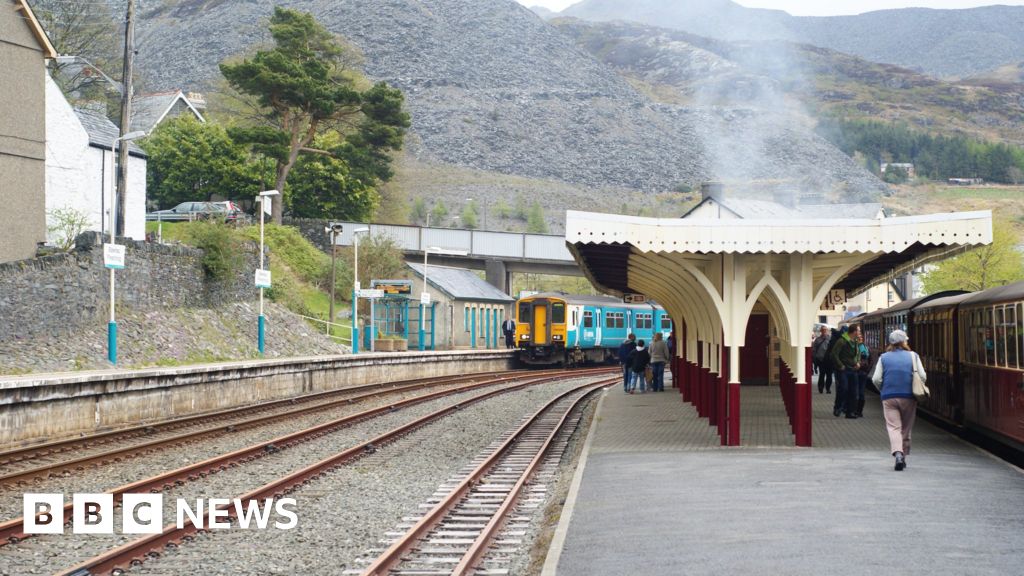 Blaenau Ffestiniog police warn over trackside BBQs BBC News