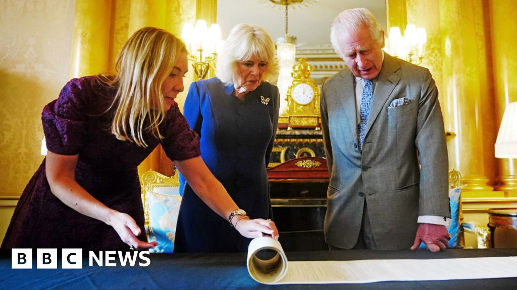 King Charles III\'s Coronation Roll Goes Online for Viewing