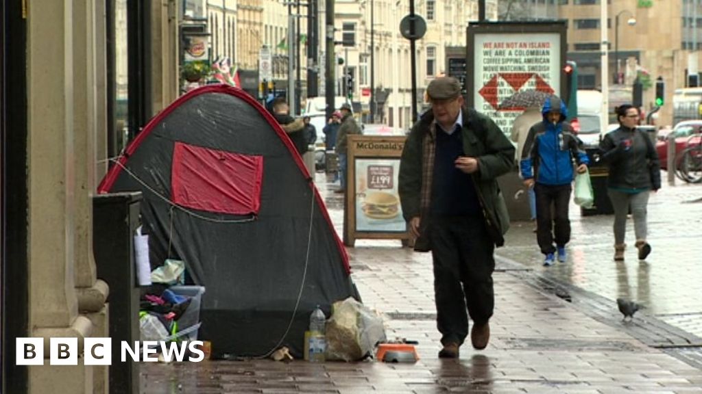 Cardiff homelessness Should you donate tents to people? BBC News