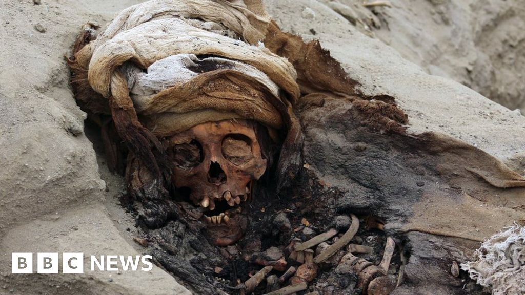 Mass child sacrifice discovery may be largest in Peru