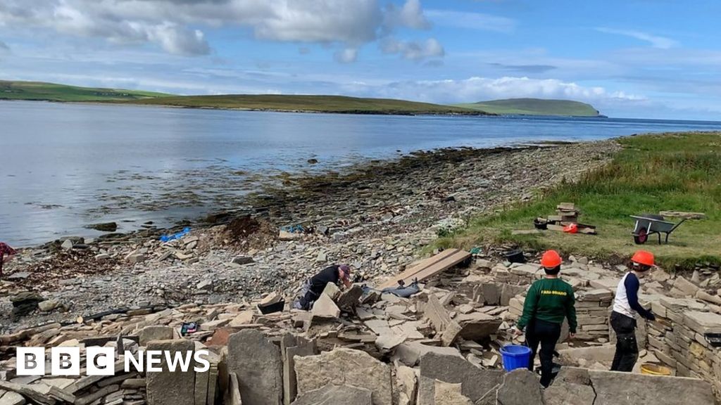 Race to save Iron Age settlement from the sea