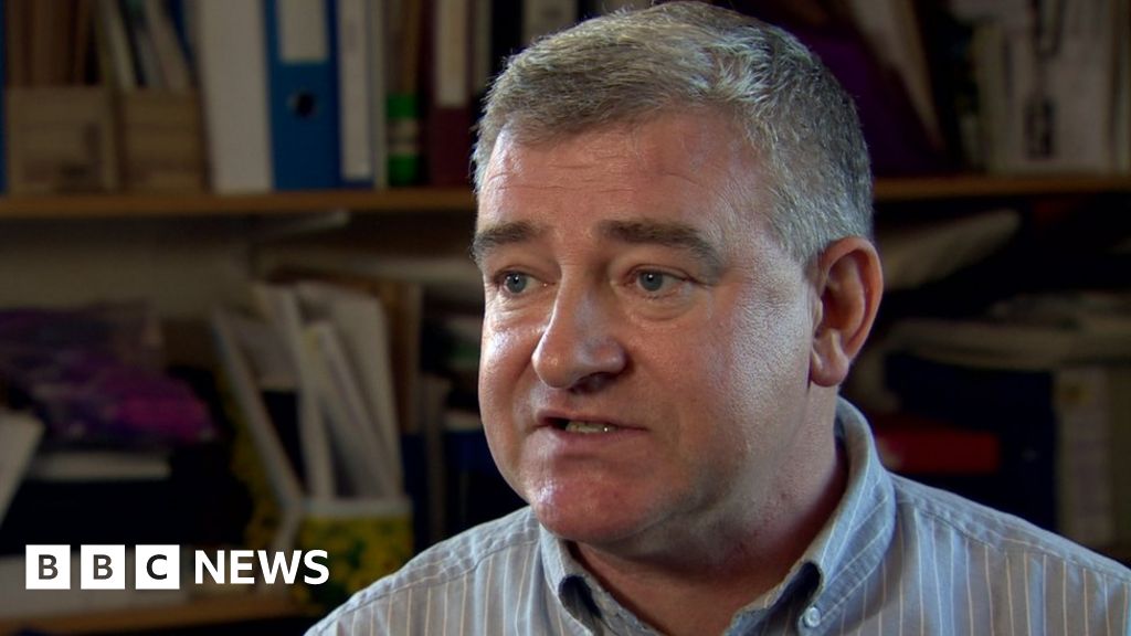 Belfast benefits appeals service loses funding - BBC News