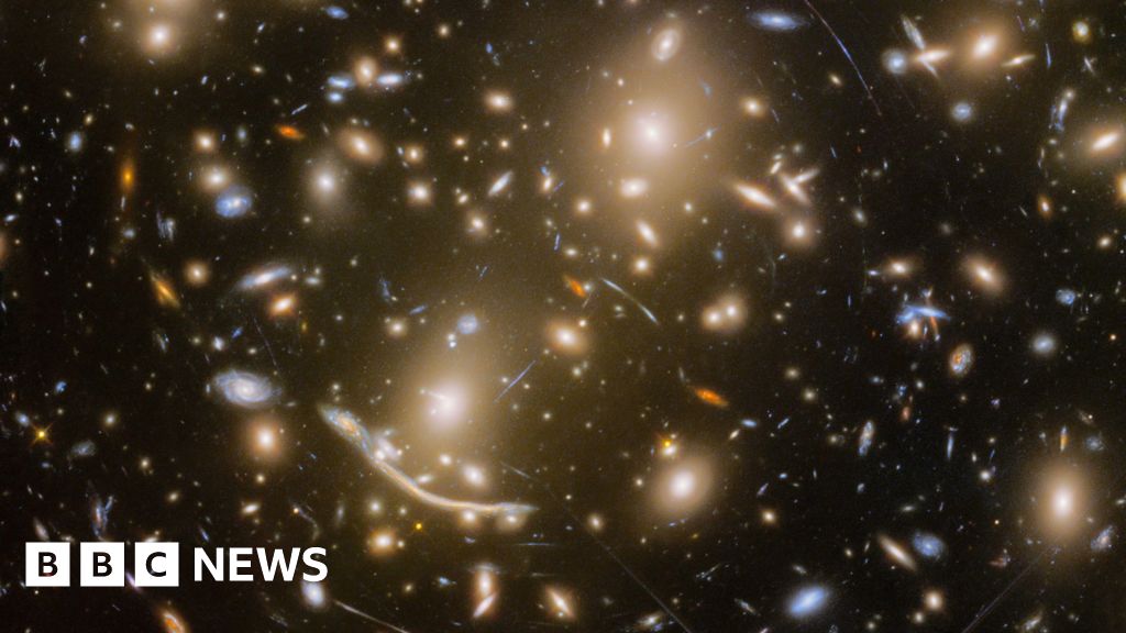 Durham physicists help find 44 stars born during cosmic noon