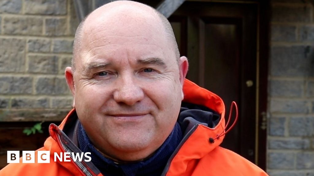 Man reunited with air ambulance crew who saved his life