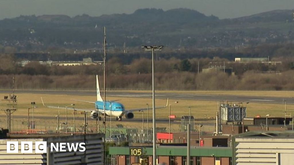 Edinburgh Airport tests emergency response BBC News