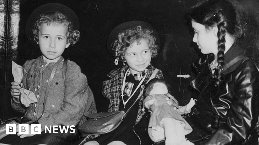 Solve the mystery of the girls’ escape from the Holocaust after 84 years