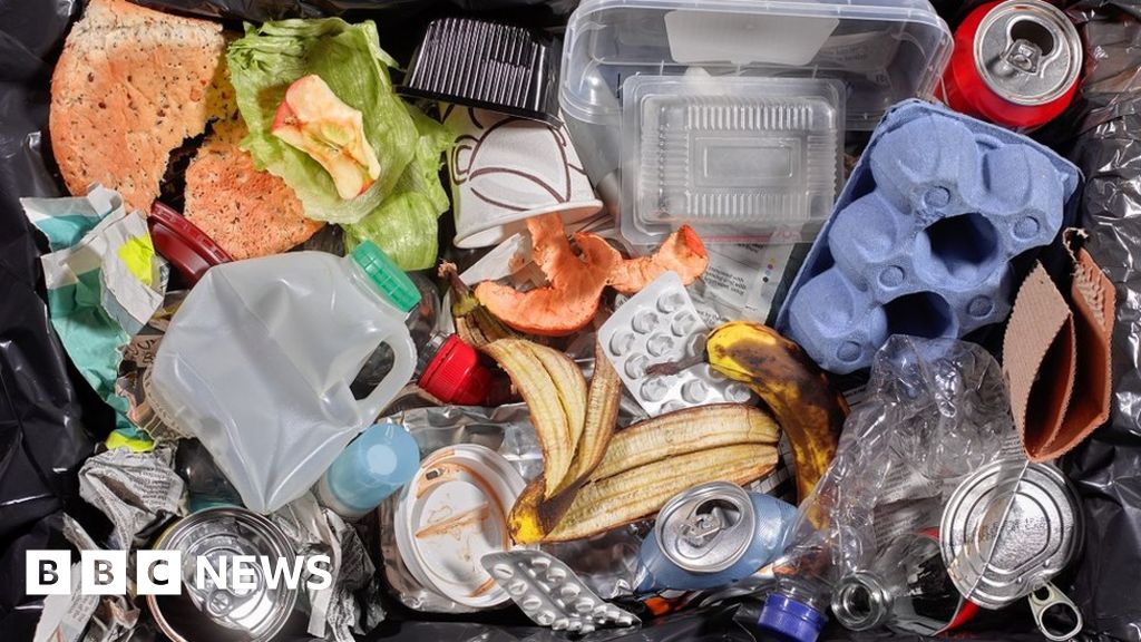 Rodbourne pong Town's 'cheesevomit' smell identified