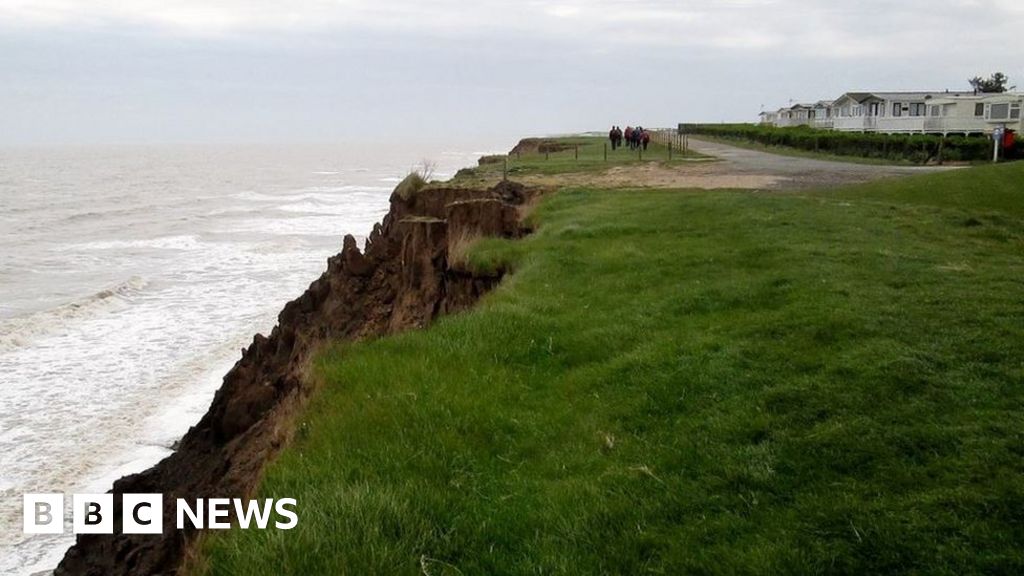 Skipsea cliff edge caravans to be moved 