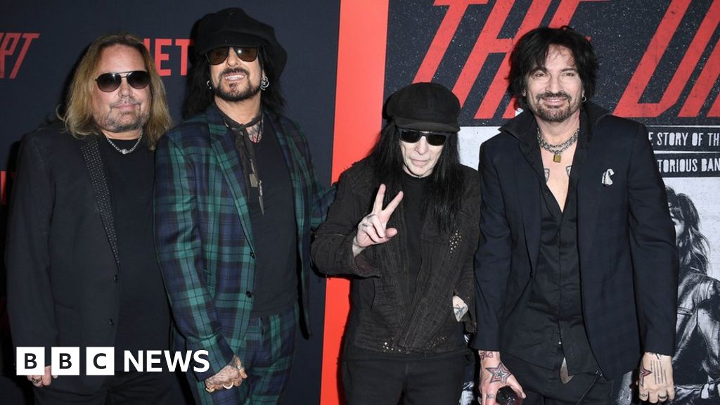 Motley Crue to reform - five years after 'final tour