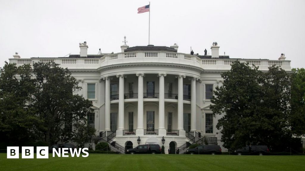 Man 'planned to fire rocket at West Wing'