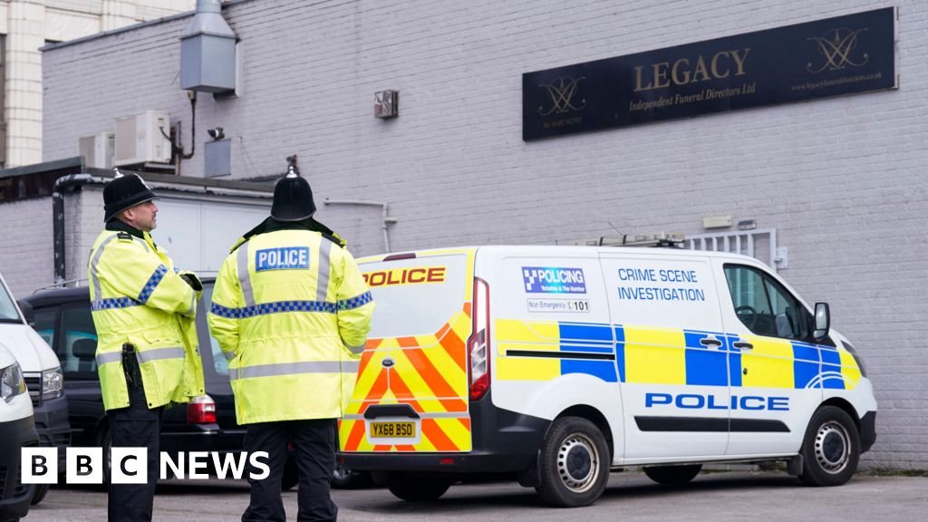 Crisis staff found 'unforgivable scene' at Hull's Legacy funeral home