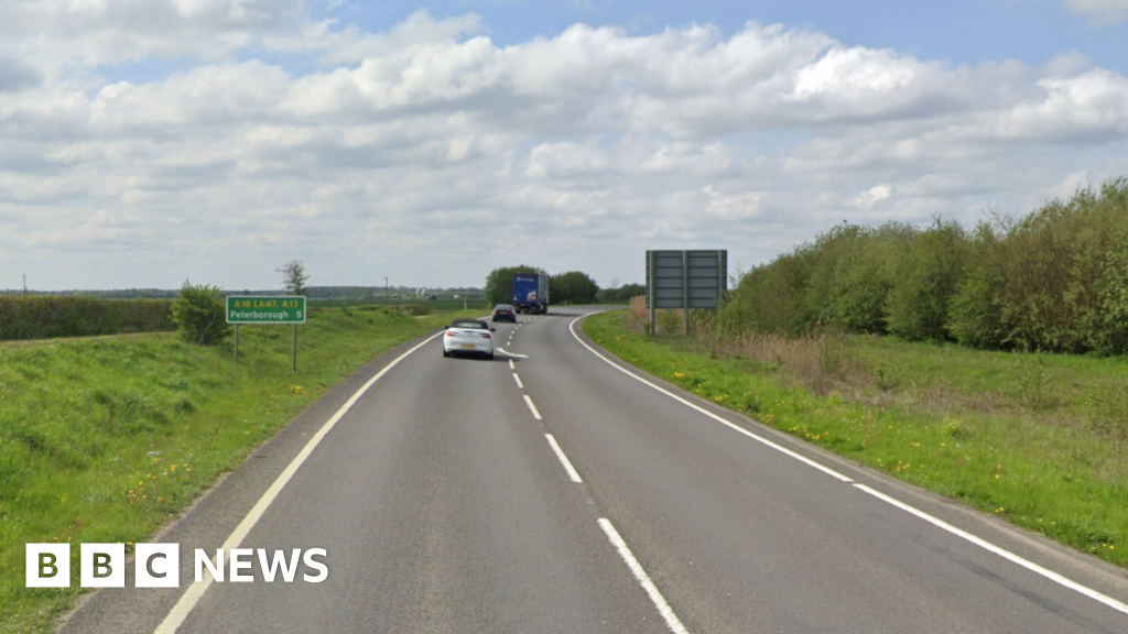 Crash on A16 near Peterborough kills passenger 79 BBC News