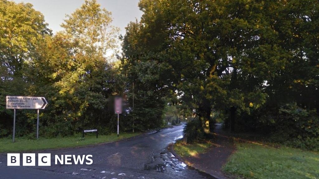 Preston car crash man in lifethreatening condition BBC News