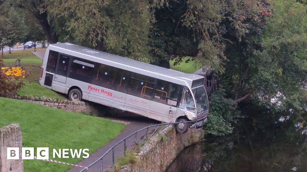 Dangerous driving charge over Jedburgh bus crash BBC News