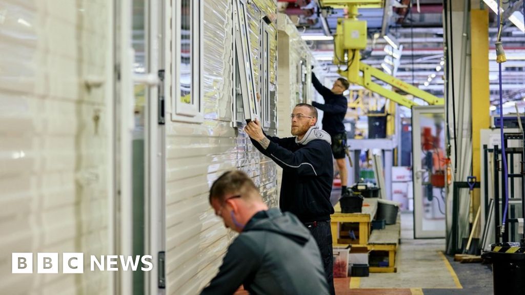 Willerby holiday home manufacturer set to axe 200 jobs BBC News