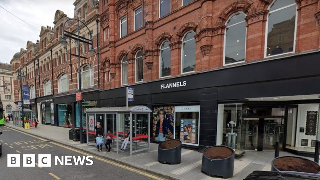 Leeds designer clothing store robbed in broad daylight BBC News