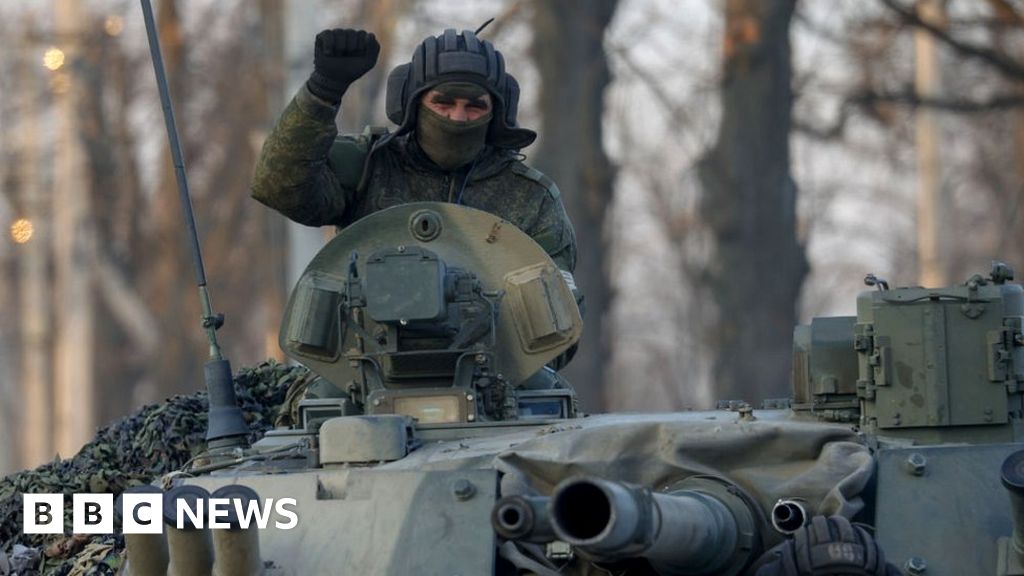 Why Russia is trying to encircle Ukraine's east