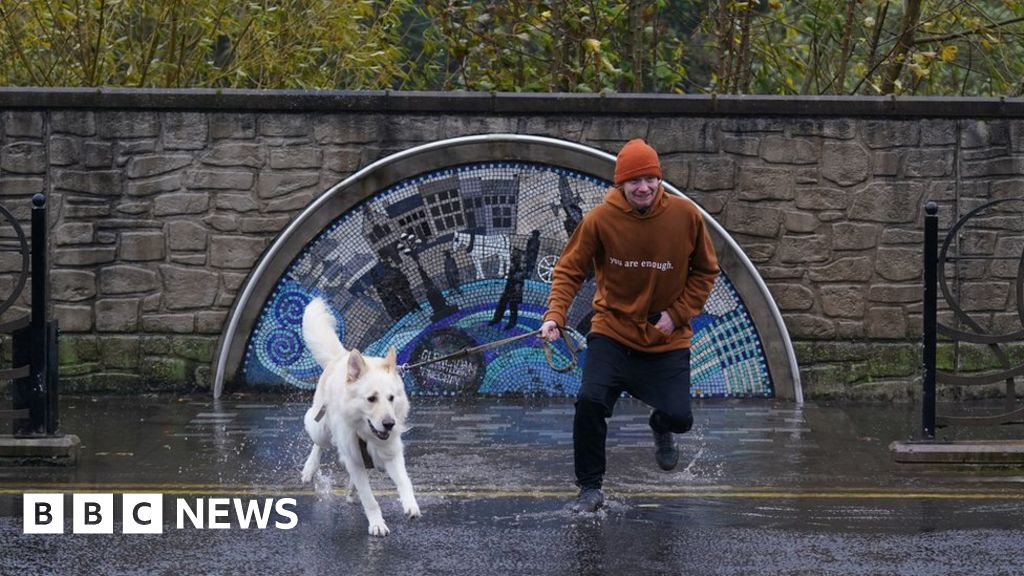 Brechin Hundreds evacuated as torrential rain threatens flood defences