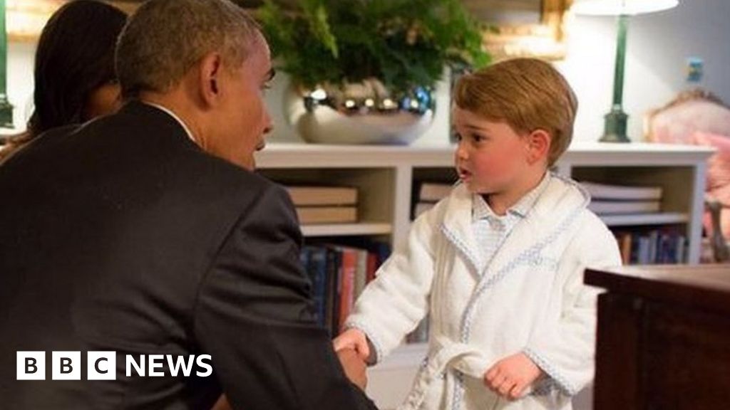 In pictures: US President Barack Obama in the UK - BBC News