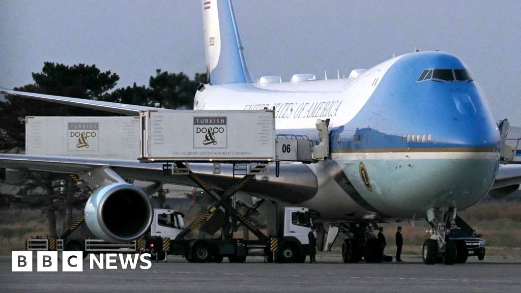 Reports Indicate Trump Concealed in Catering Truck During Covert Plane Exchange Amid Iran Threat Reports Indicate Trump Concealed in Catering Truck During Covert Plane Exchange Amid Iran Threat