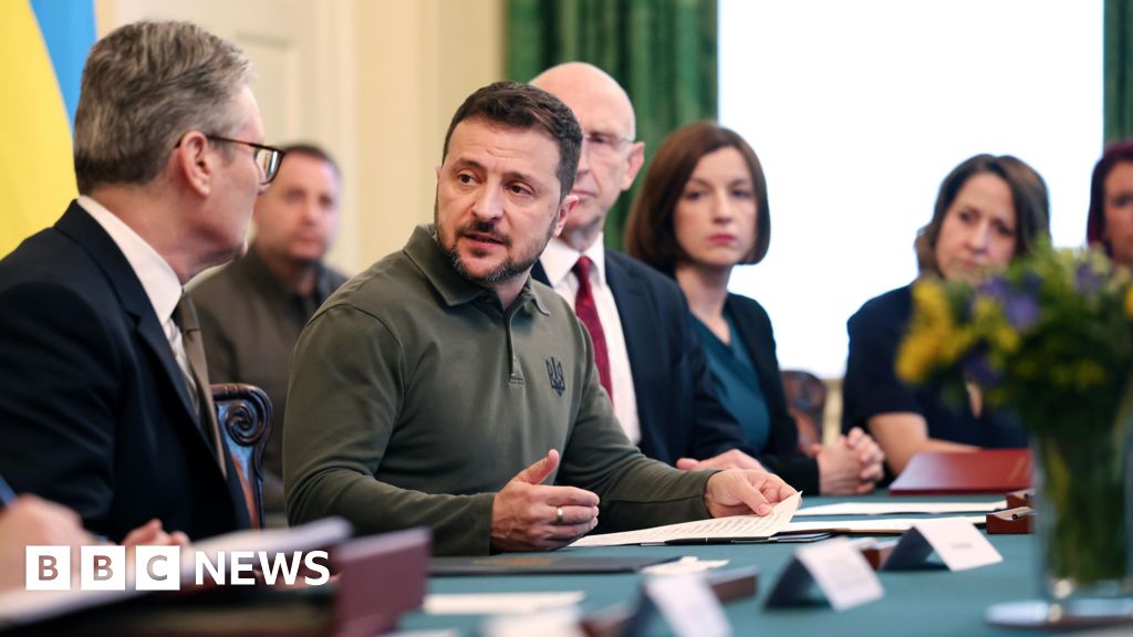 Zelensky urges PM to help lift Ukraine weapon limits