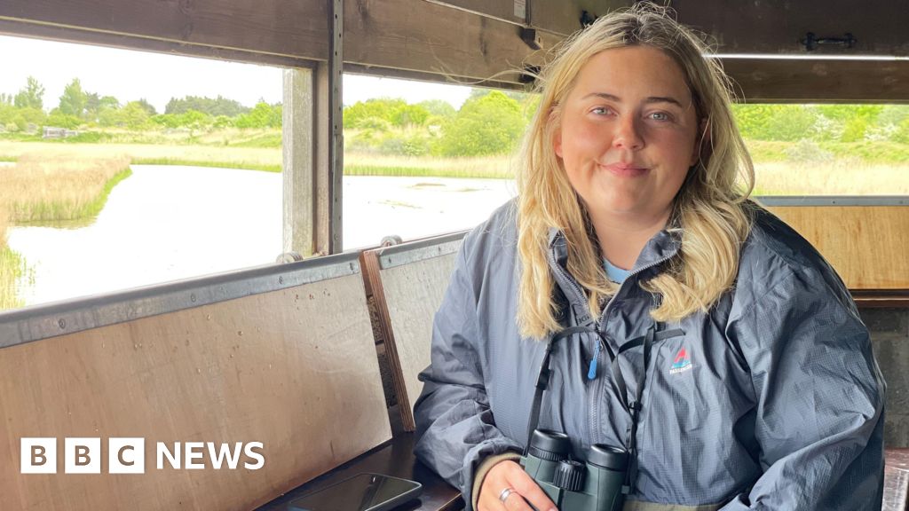 Why Gen Z birdwatchers are flocking to reserves
