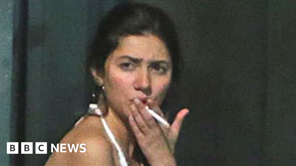 The Smoking Actress And A Sexist Double Standard Bbc News 