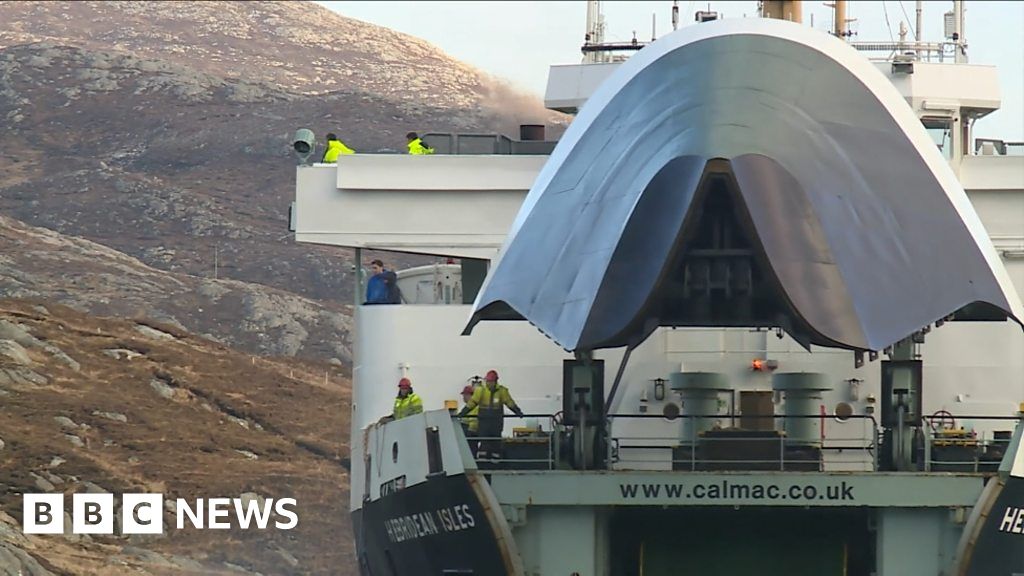 CalMac Secures £900m Contract For Clyde And Hebridean Ferries - BBC News