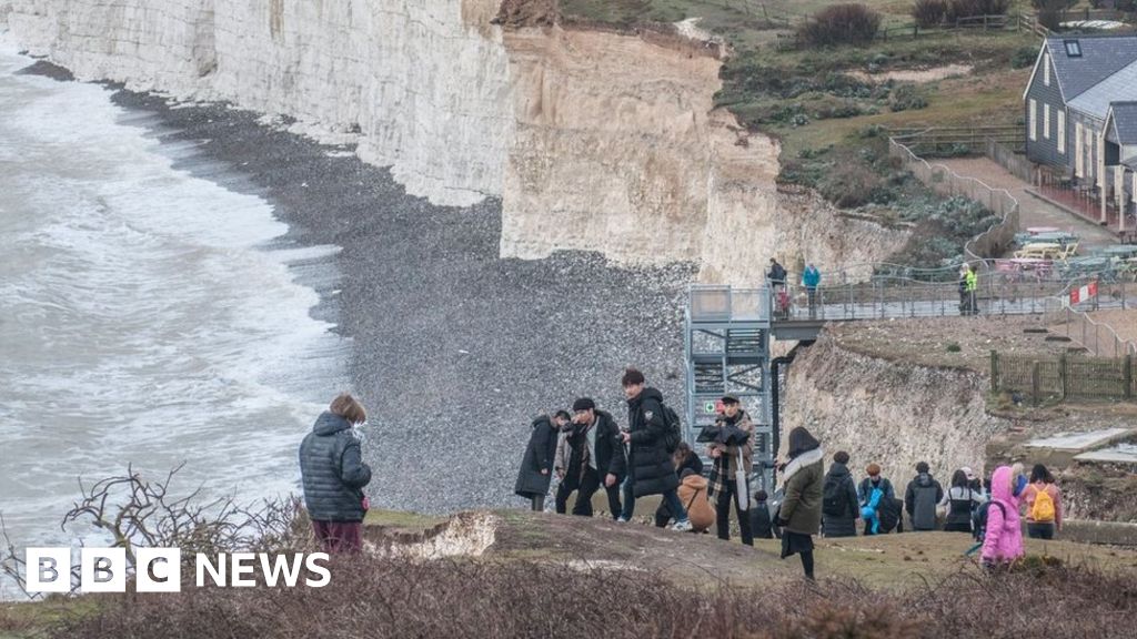 Beachy Head Cliff Visitors Shocked By Rock Fall Photos Bbc News 