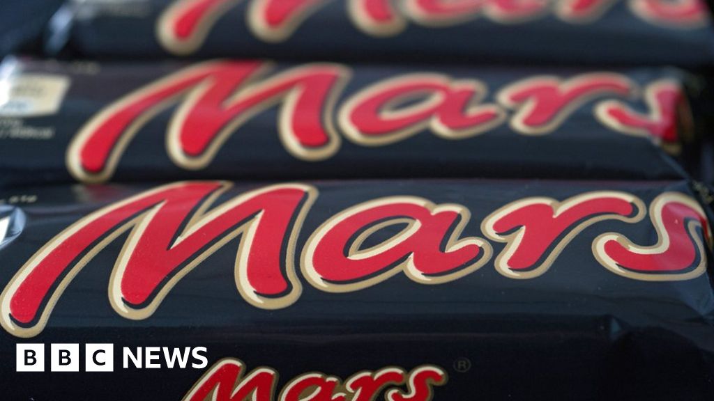 Mars bar plastic wrapper swapped for paper