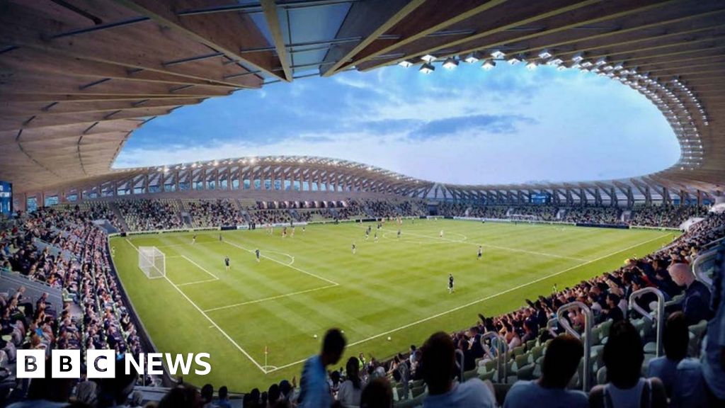 Forest Green Rovers expects timberstadium planning decision in October