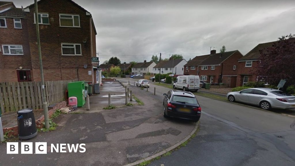 Murder arrest after man stabbed to death in Oxford