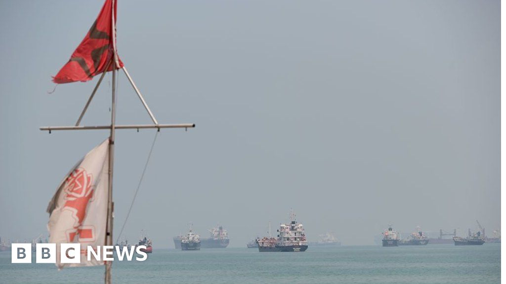 Coronavirus: Piracy incidents double across Asia during pandemic - BBC News