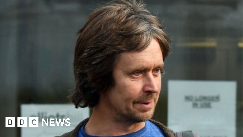 Eco warrior Swampy fined for Valero oil refinery protest