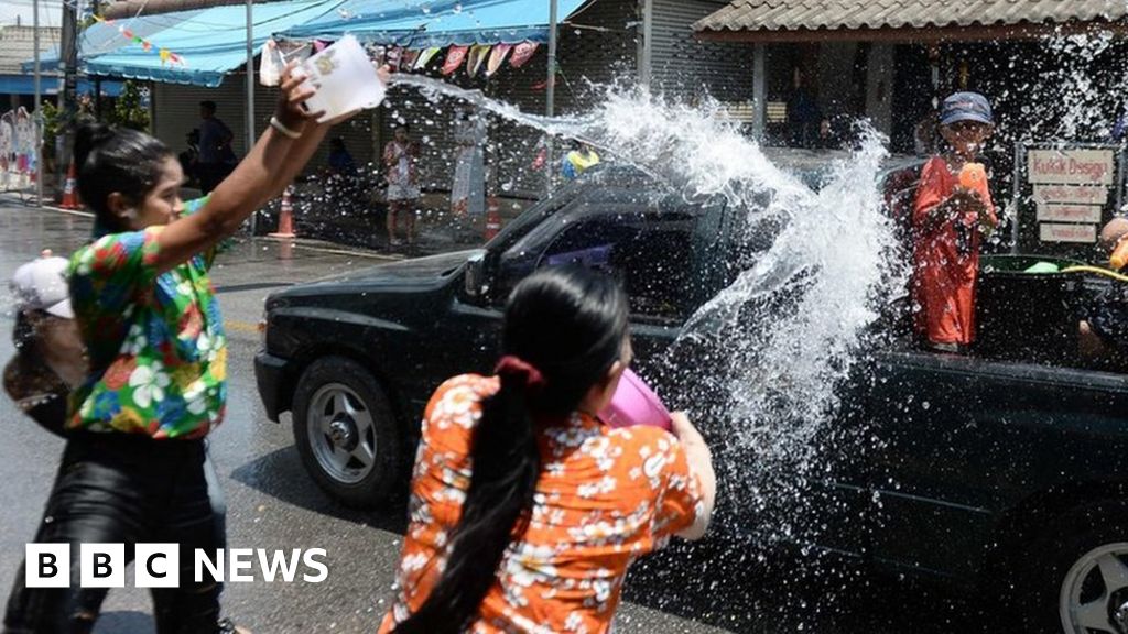 Songkran Thailand Celebrates Buddhist New Year With Water Fights Bbc