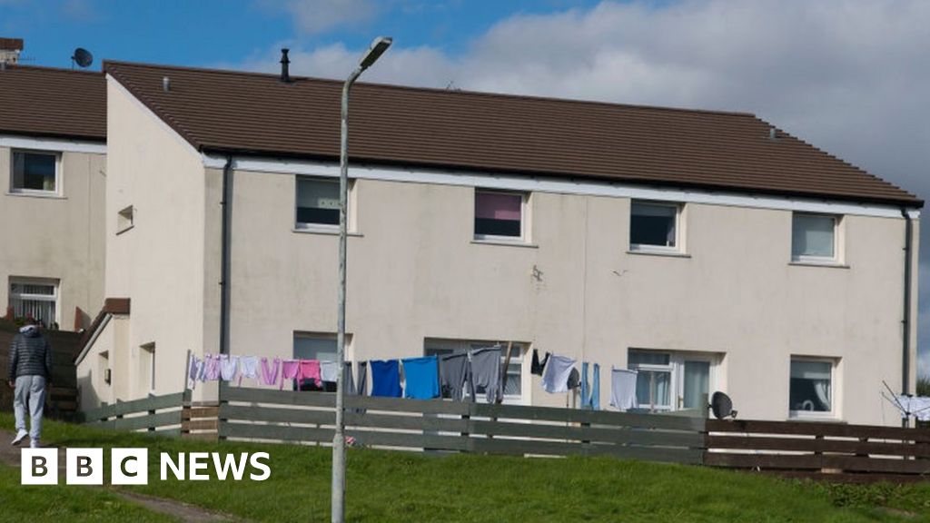 Plan for 20,000 Welsh social homes 'hanging by thread'