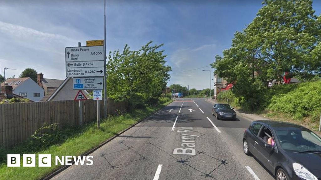 Penarth homes evacuated as bomb disposal team sent BBC News