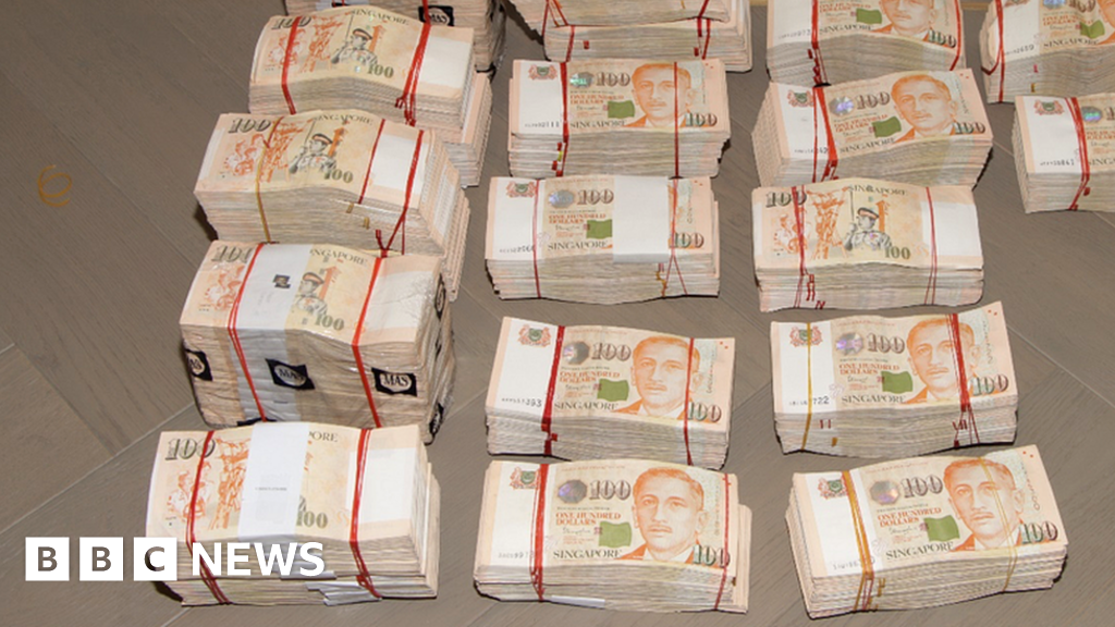 Singapore seizes $735m of assets in anti-money laundering probe