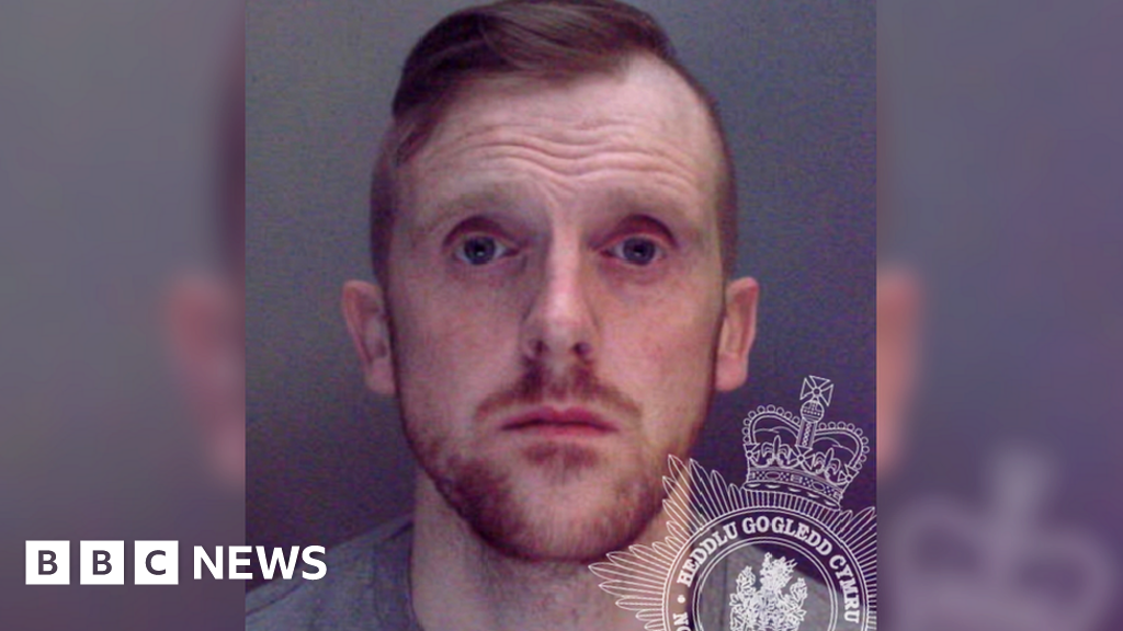 Coercive behaviour Carwyn Roberts controlled girlfriend BBC News