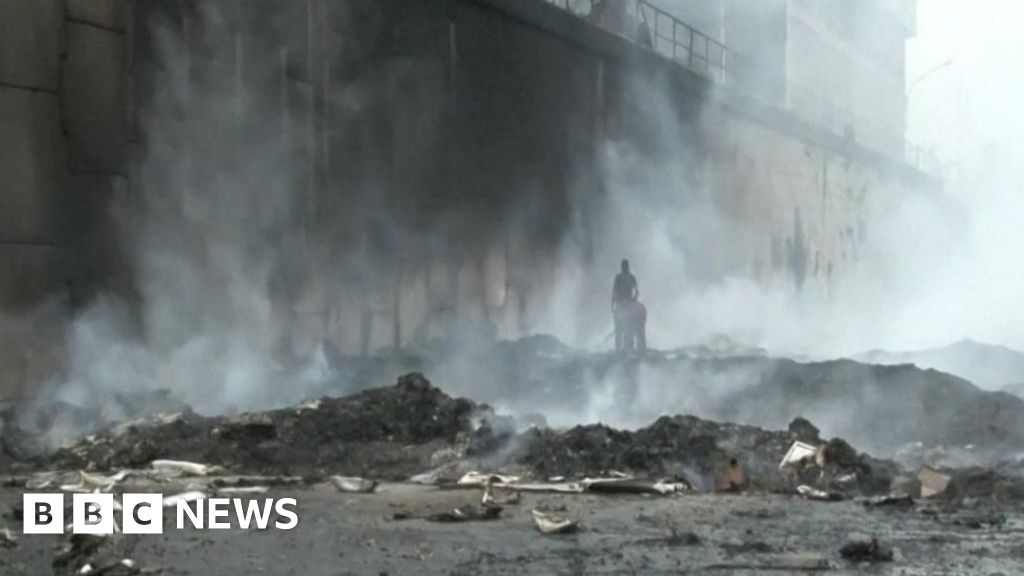 Venezuela Fire Thousands Of Voting Machines Burned BBC News    111193451 De27 