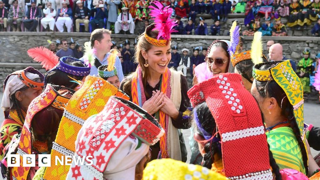 Prince William calls for climate change action on glacier visit