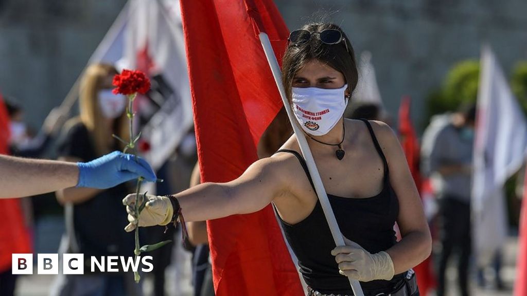 In Pictures: May Day Protests Around The World - BBC News