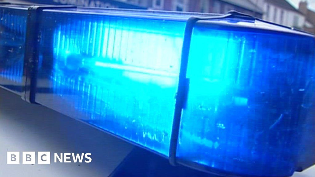 Woman dies after being hit by vehicle on Tidworth pedestrian crossing