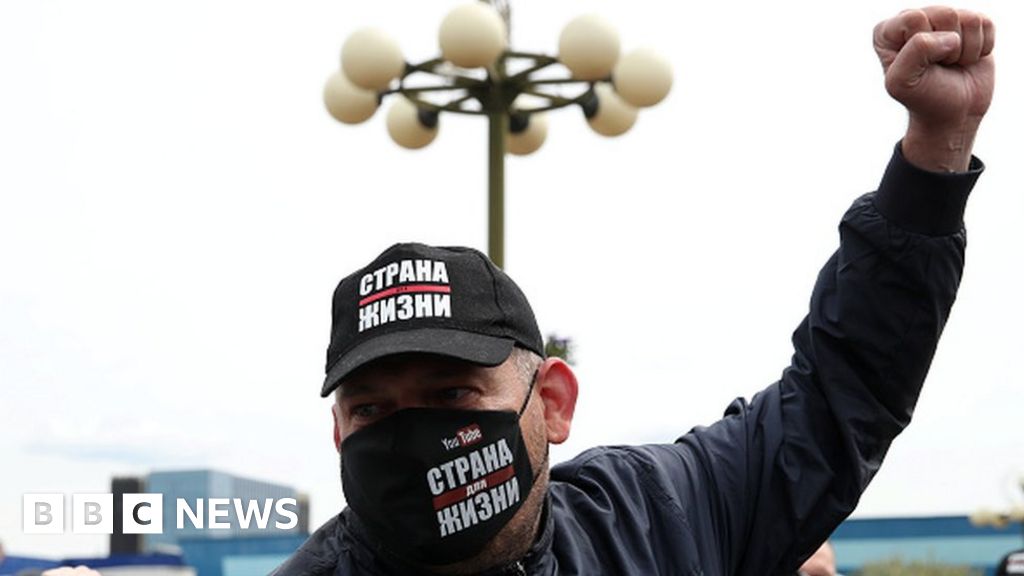 Belarus: Opposition leader Tikhanovsky jailed for 18 years over protests