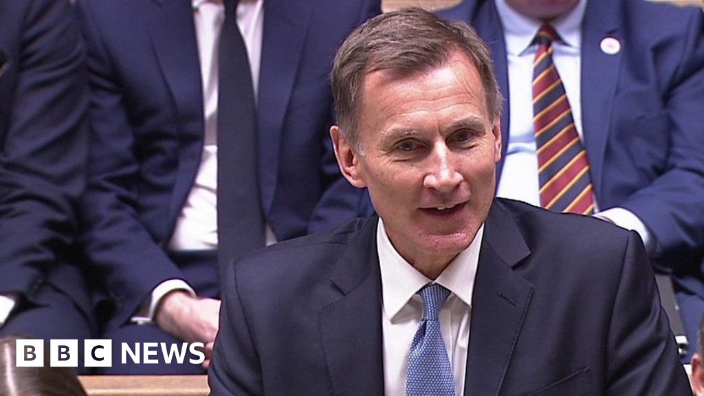 Hunt: UK expected to avoid a technical recession