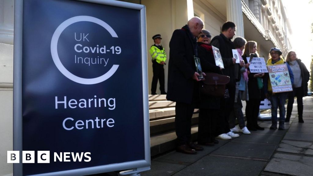 Scottish ministers to release 14,000 Covid WhatsApps