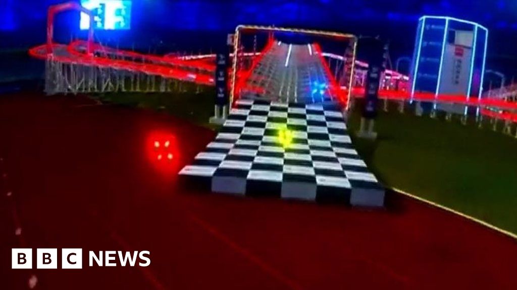 Drone Racing World Championships: Race to be crowned top pilot - BBC News