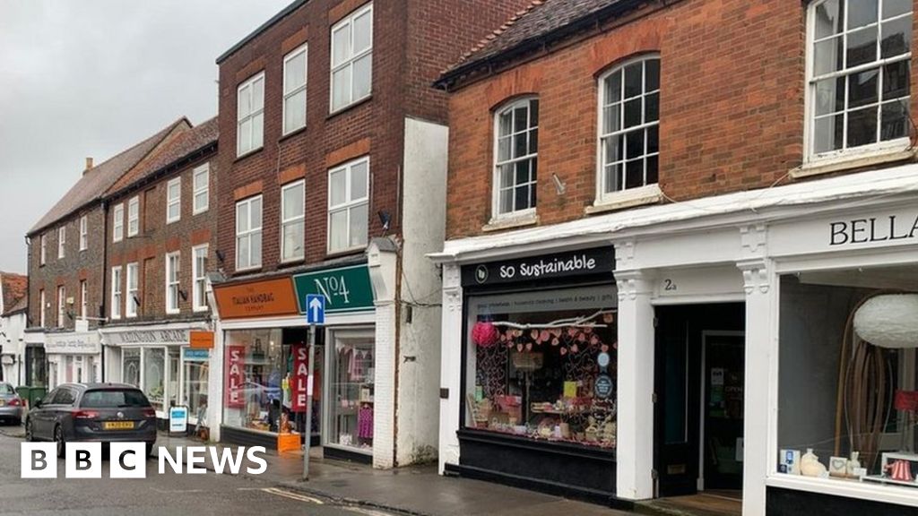 Watlington traders concerned about relief road scheme BBC News