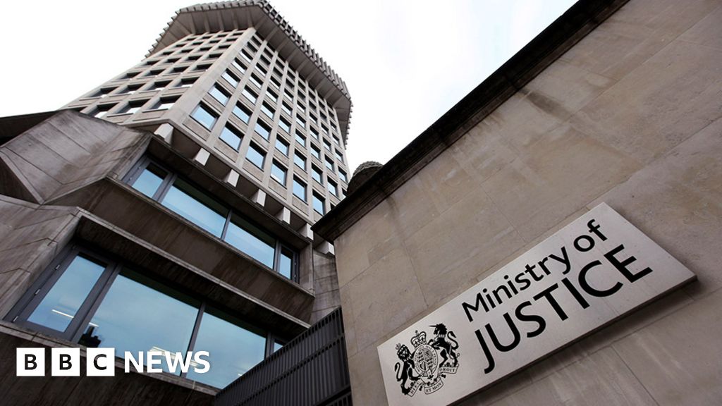 More male staff could help with violent offenders - probation boss